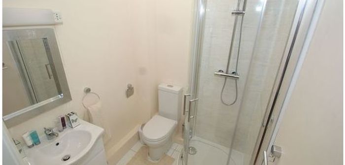 Leeds Student Buy To Let Property For Sale